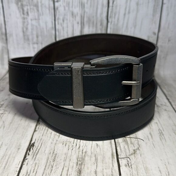 Levi's Men's Belt Reversible 38-40 Synthetic Leather Black Brown 11LP120059 - Picture 1 of 7